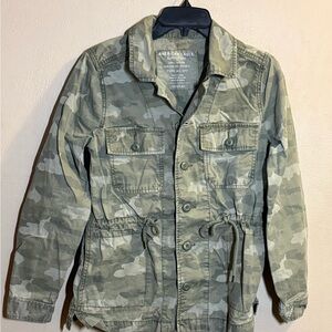 American Eagle Outfitters Women’s Camo Field Jacket Sz XS